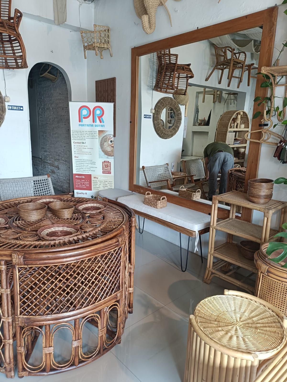 Pameran virtual produk rotan 3D
