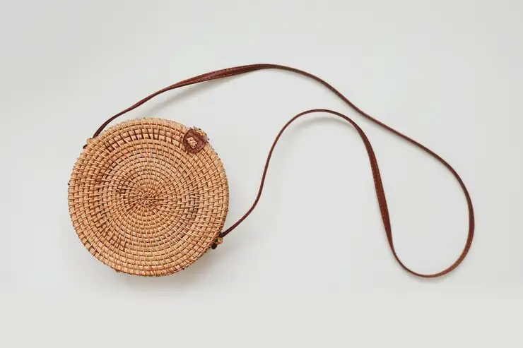 stylish-round-wicker-rattan-bag-i.width-800.format-webp